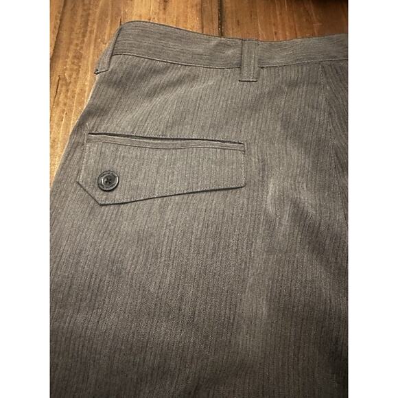 Travis Mathew Pants Performance Stretch Gray Flat Front Golf Slacks Size 34 - Picture 12 of 16